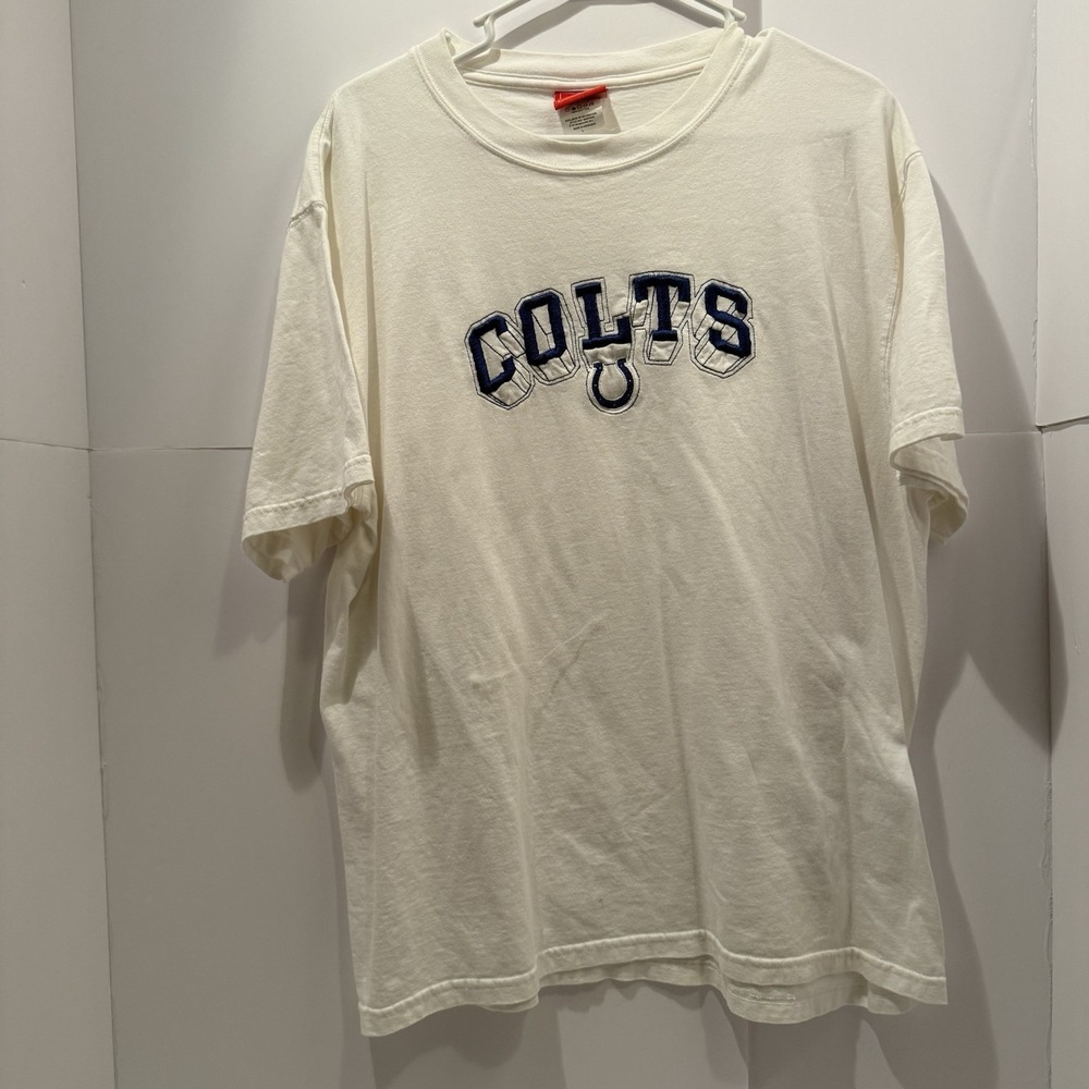 NFL Indianapolis Colts off White Tshirt Short Sleeve size large